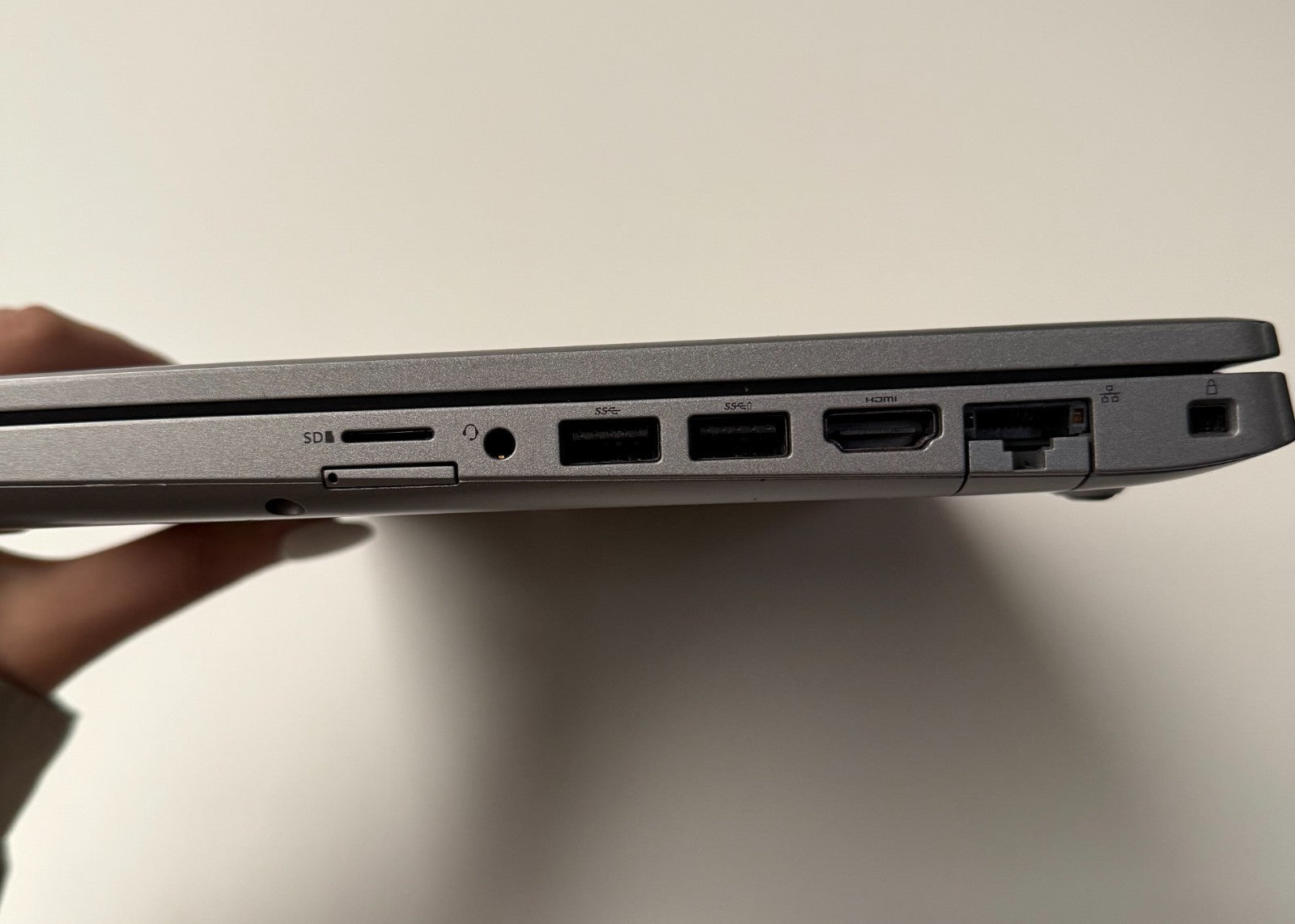 Dell Latitude 5410 14" Touch Laptop i7-10th Gen 16GB RAM, 512GB SSD Window11 Pro