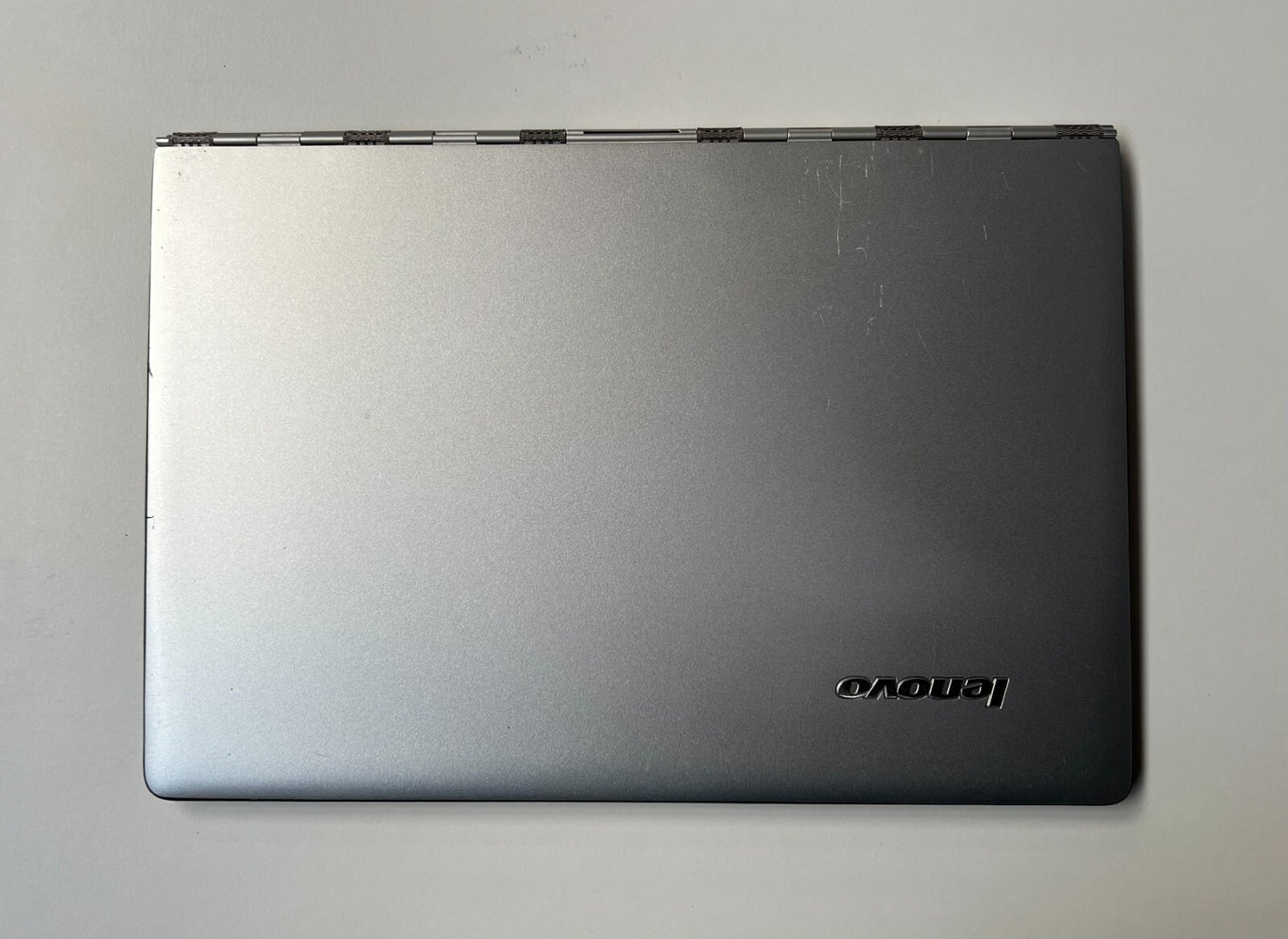 Lenovo Yoga 3 Pro M-5Y71 13." Touchscreen Convertible 8GB RAM 256 SDD  Window 11