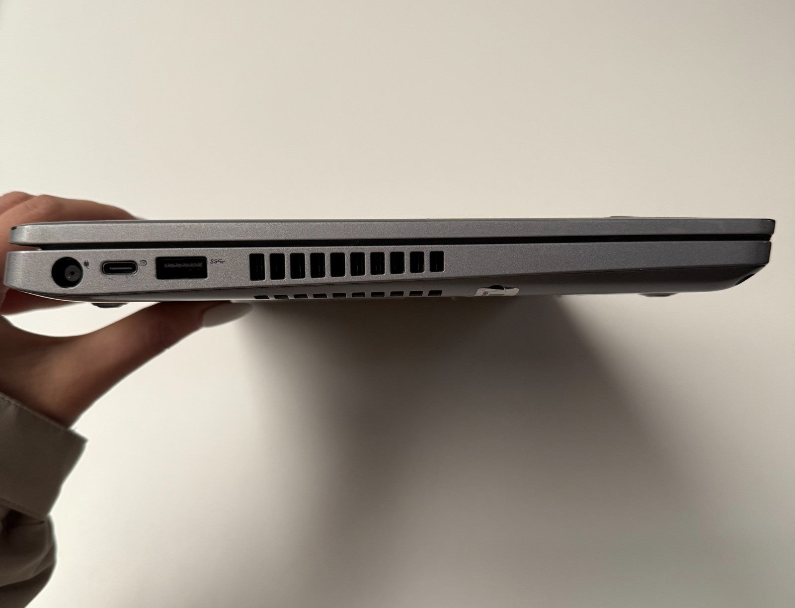 Dell Latitude 5410 14" Touch Laptop i7-10th Gen 16GB RAM, 512GB SSD Window11 Pro